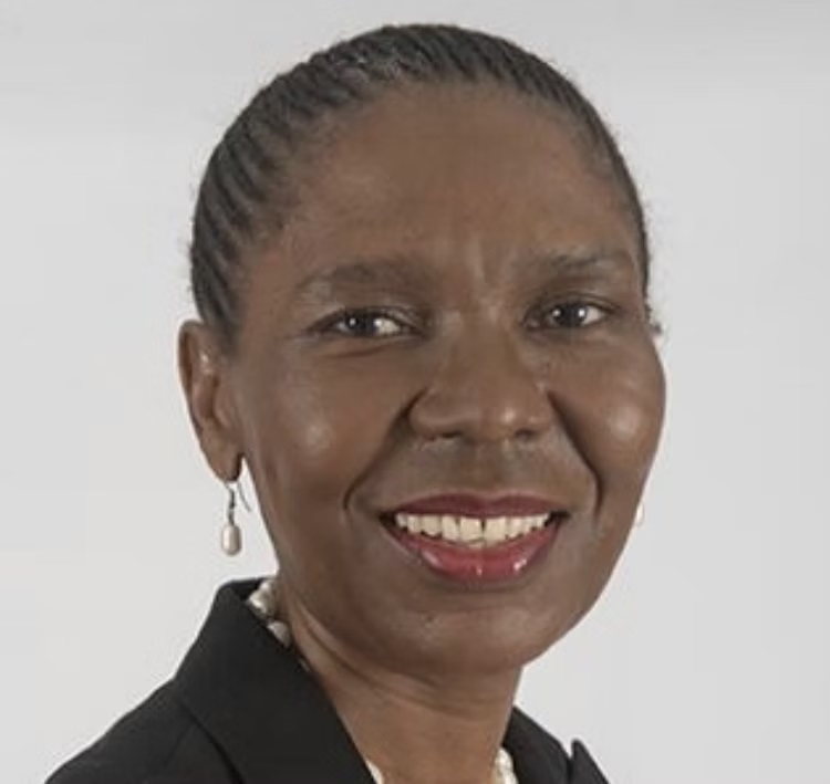 Dr Ntebo Ngozwana